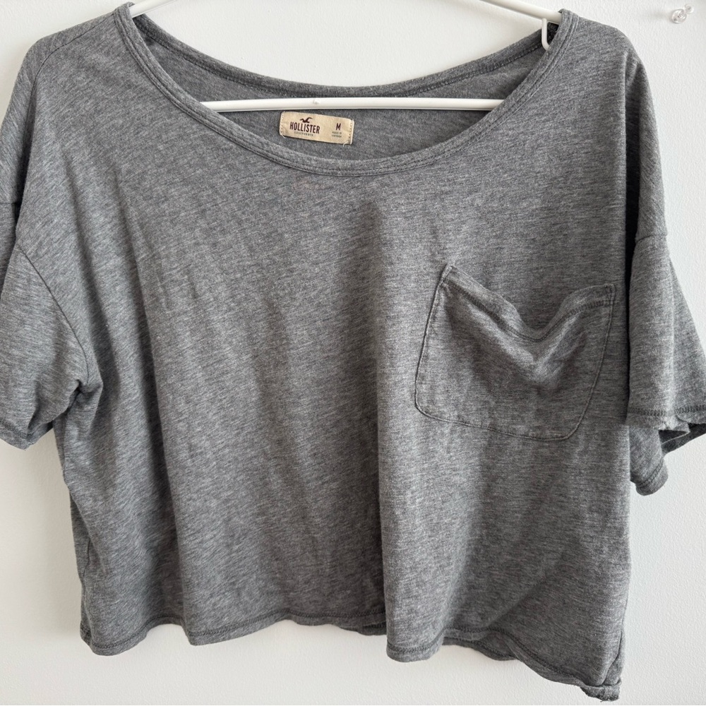 Hollister off the shoulder crop top